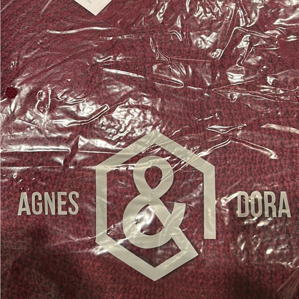 Agnes and dora cable pullover burgundy